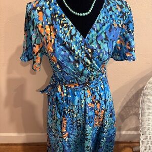Vibrant aqua blue and Orange v-neck midi dress with matching belt. Sz Med.
